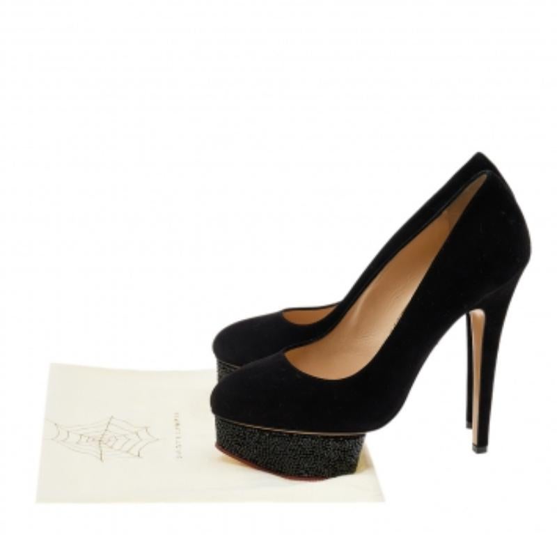 Charlotte Olympia - Escarpins à plateforme Dolly en daim noir avec ornements en cristal - Taille 38 en vente 3