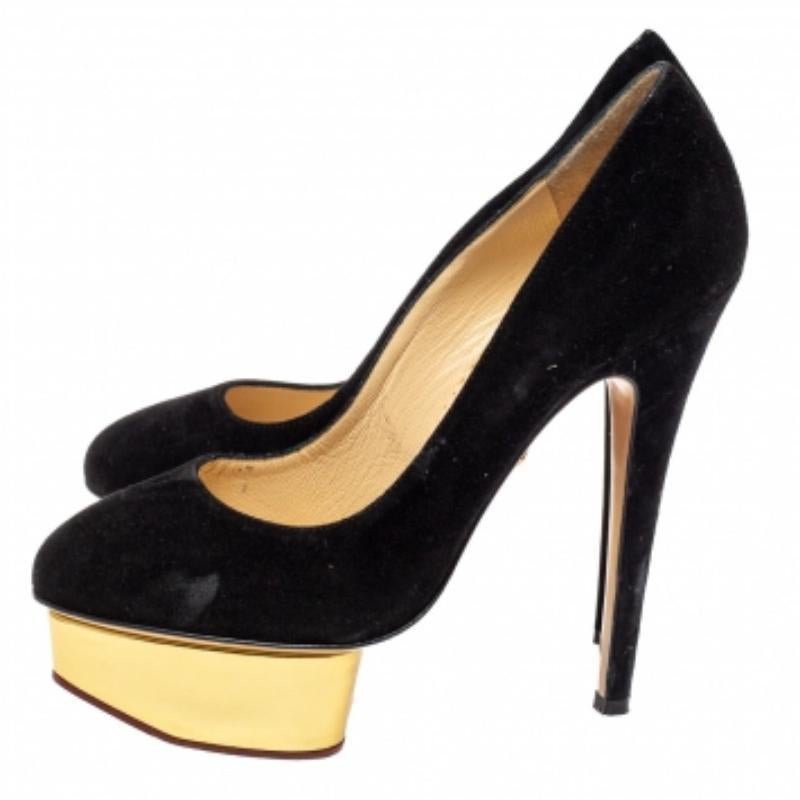 Charlotte Olympia - Escarpins à plateforme Dolly en daim noir - Taille 37 en vente 2