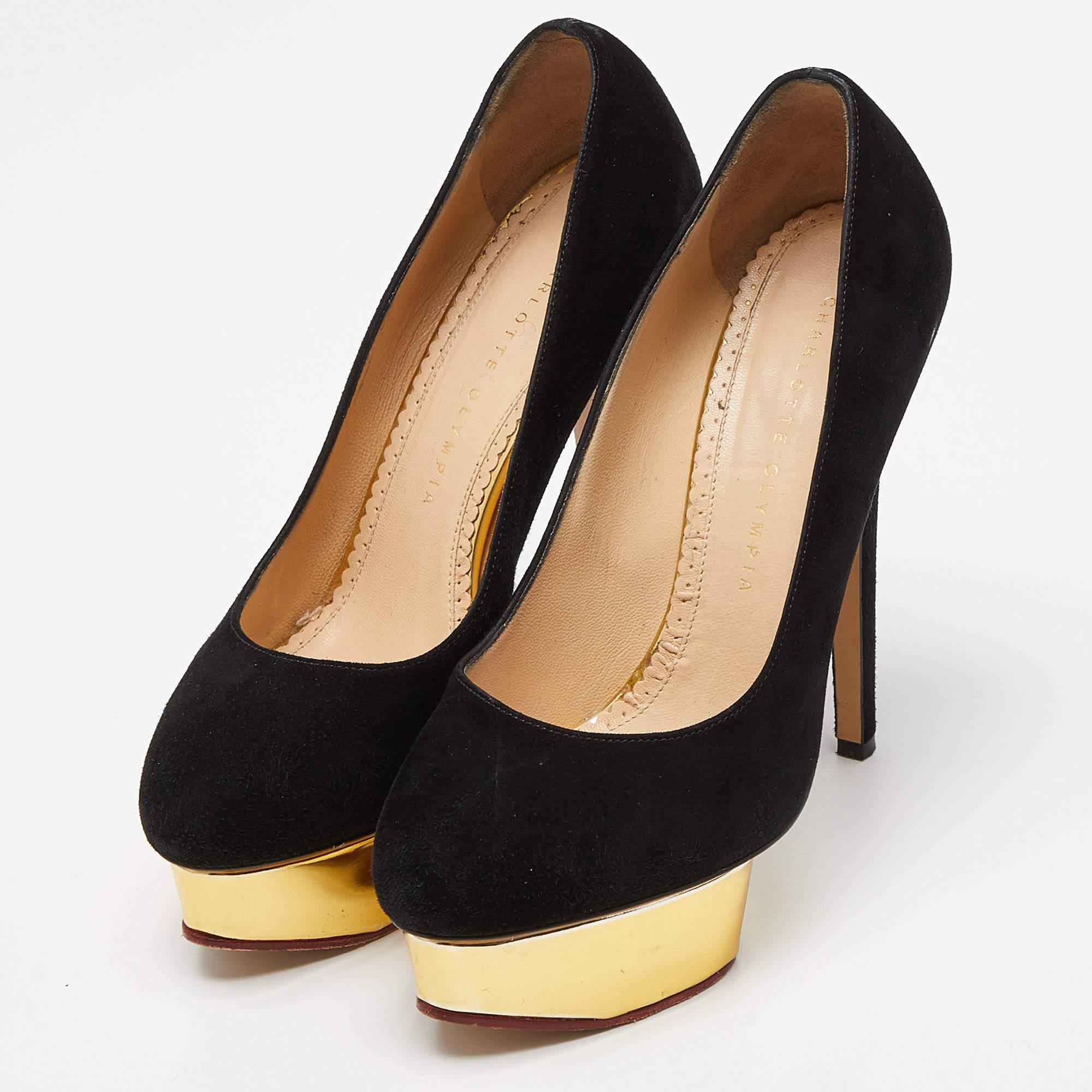 Exhibit an elegant style with this pair of pumps. These elegant shoes are crafted from quality materials. They are set on durable soles and sleek heels.