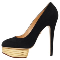 Charlotte Olympia Bombas de plataforma Dolly de ante negro Talla 41
