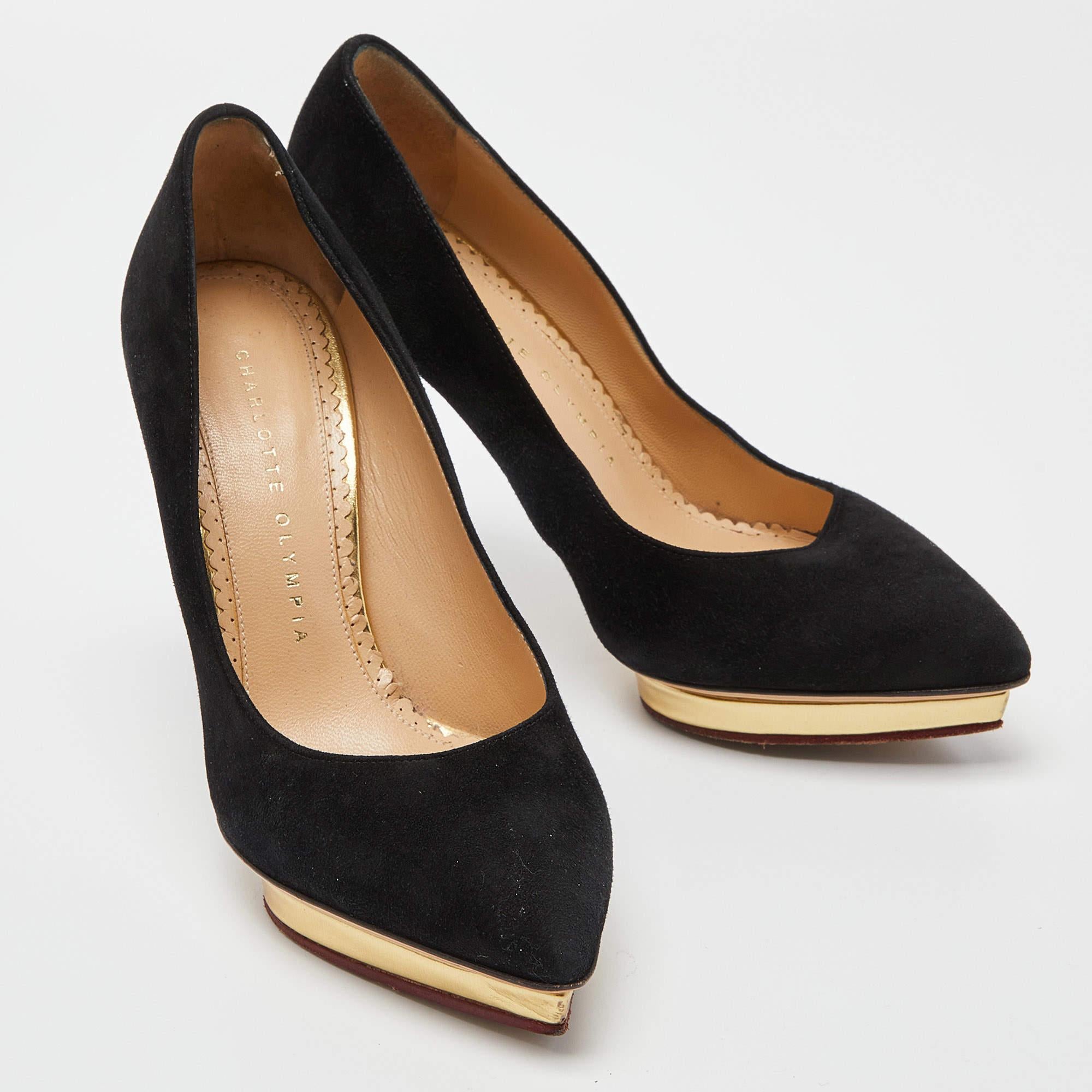 Charlotte Olympia - Escarpins à plateforme en daim noir Taille 36 Bon état - En vente à Dubai, Al Qouz 2