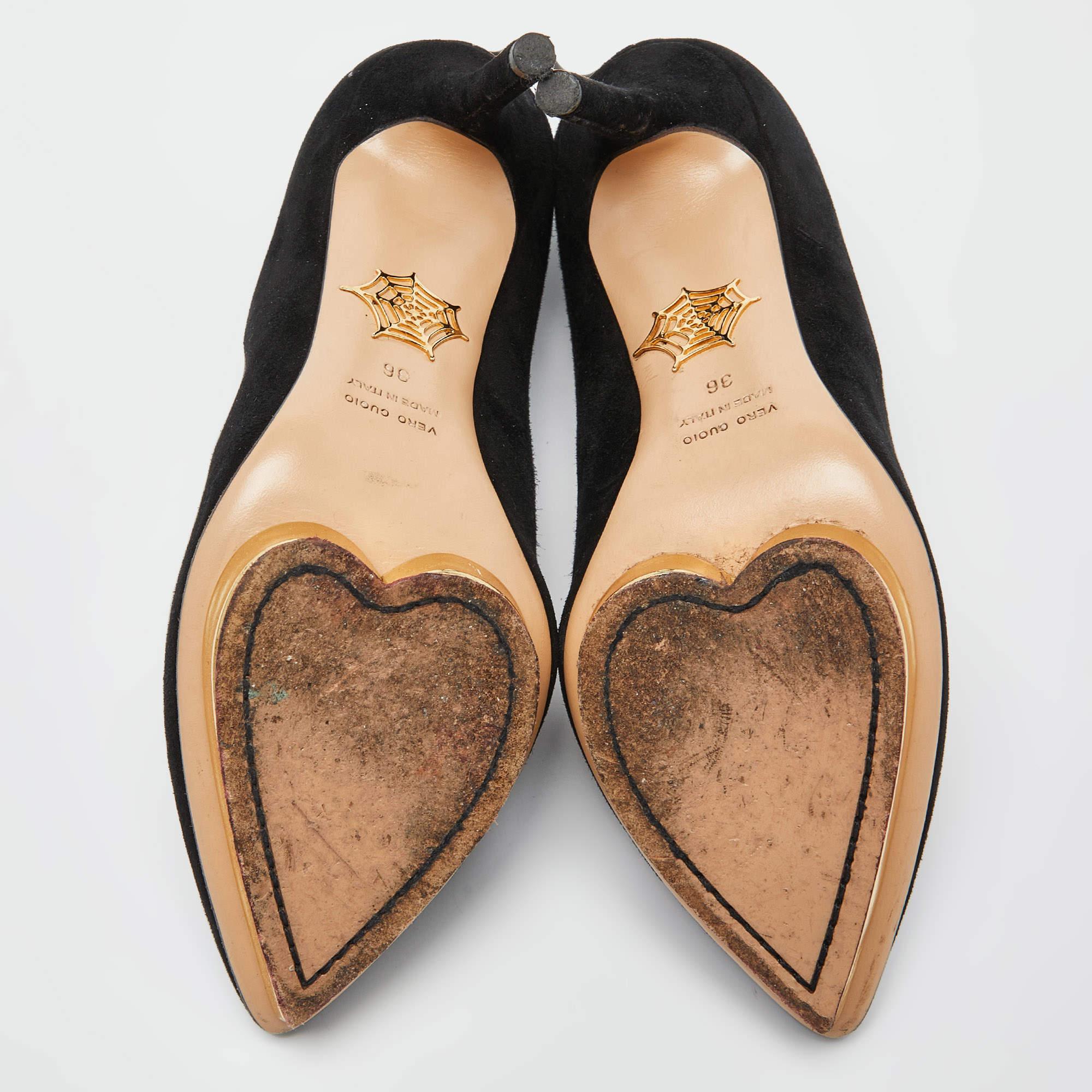 Charlotte Olympia - Escarpins à plateforme en daim noir Taille 36 en vente 1