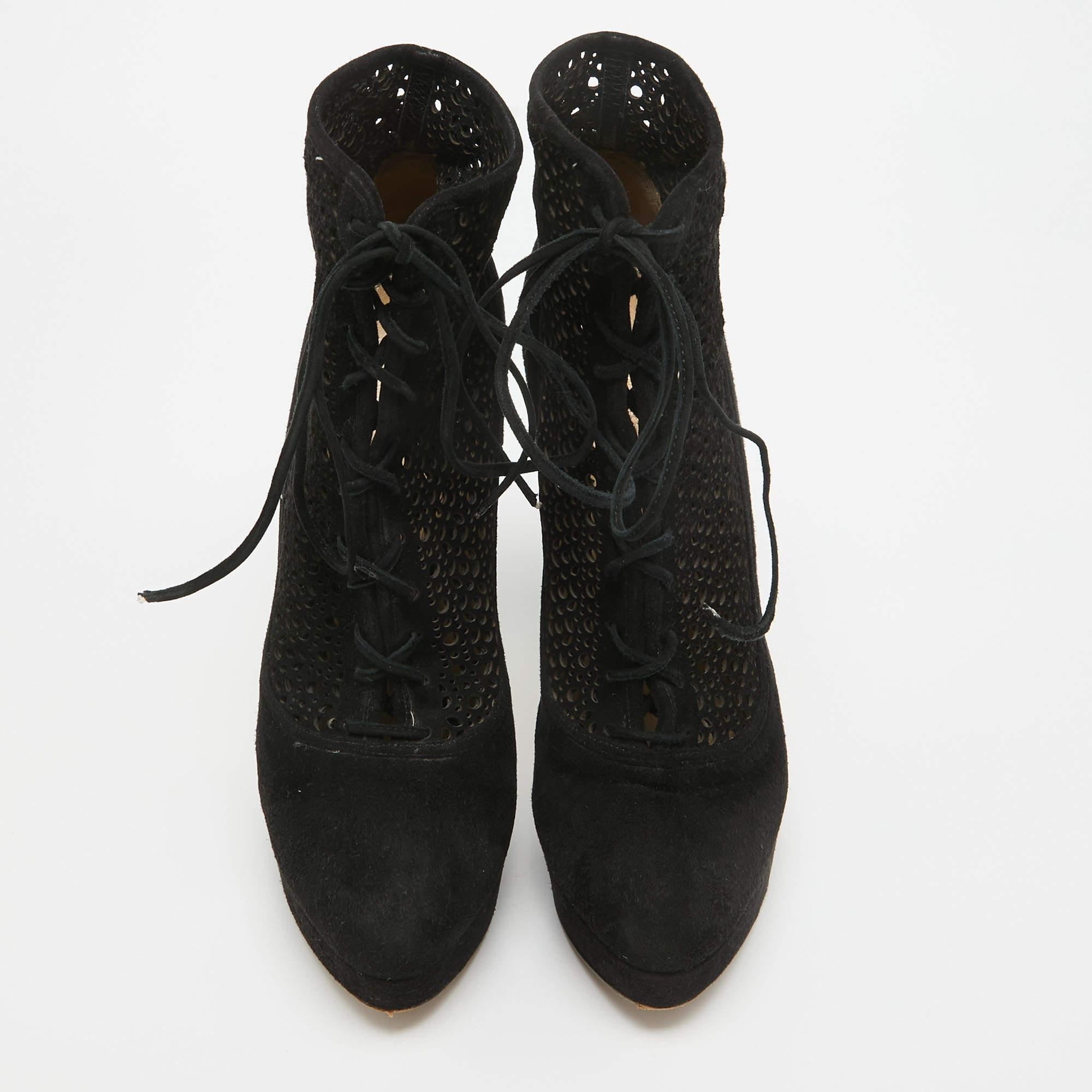Charlotte Olympia Black Suede Lasercut Accents Ankle Boots Size 41 In Excellent Condition For Sale In Dubai, Al Qouz 2