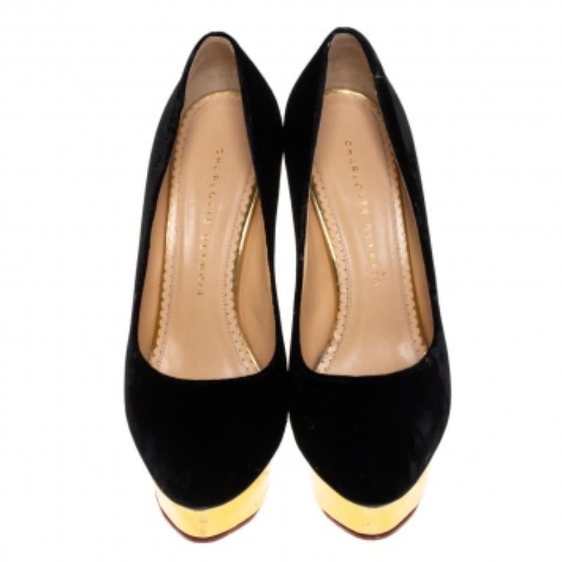 Charlotte Olympia Black Velvet Dolly Pumps Size 38 In Good Condition For Sale In Dubai, Al Qouz 2