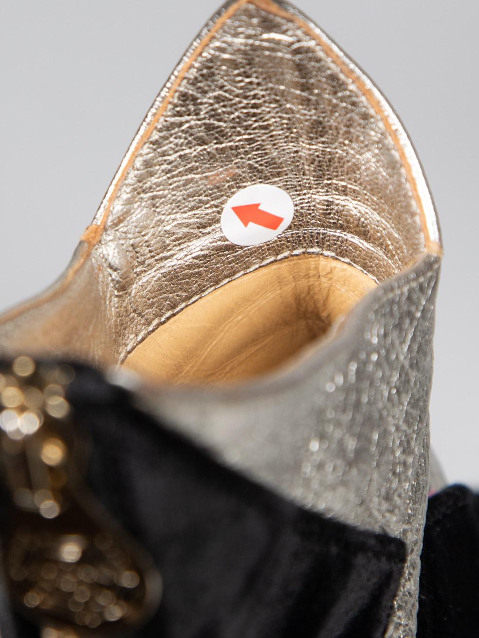 Charlotte Olympia Bottes en velours noir avec étoile argentée Taille IT 37 en vente 2