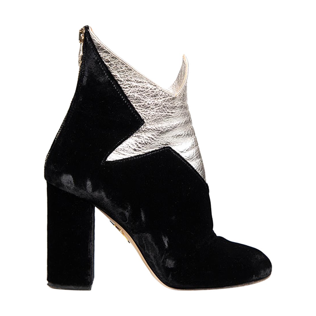 Charlotte Olympia Bottes en velours noir avec étoile argentée Taille IT 37 en vente