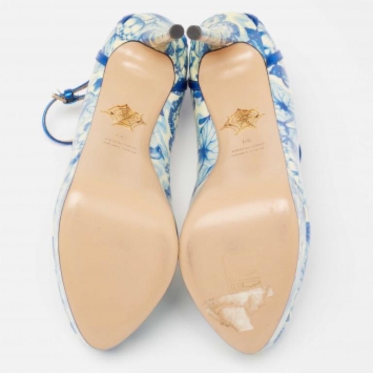 Charlotte Olympia Blue Ming Koi Carp Print Patent Leather Ankle Strap Pumps 39 For Sale 2