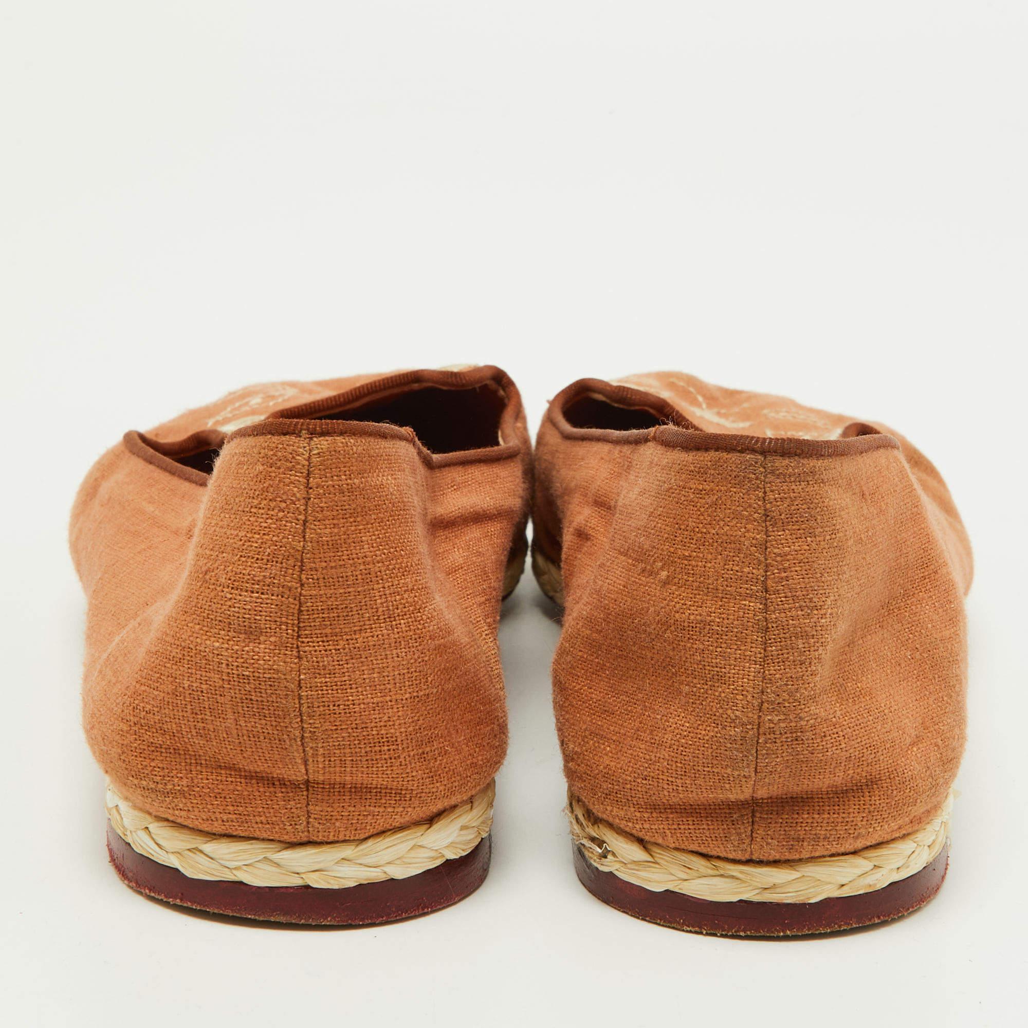 Charlotte Olympia Brown Canvas Espadrilles Flats Größe 37 Damen im Angebot