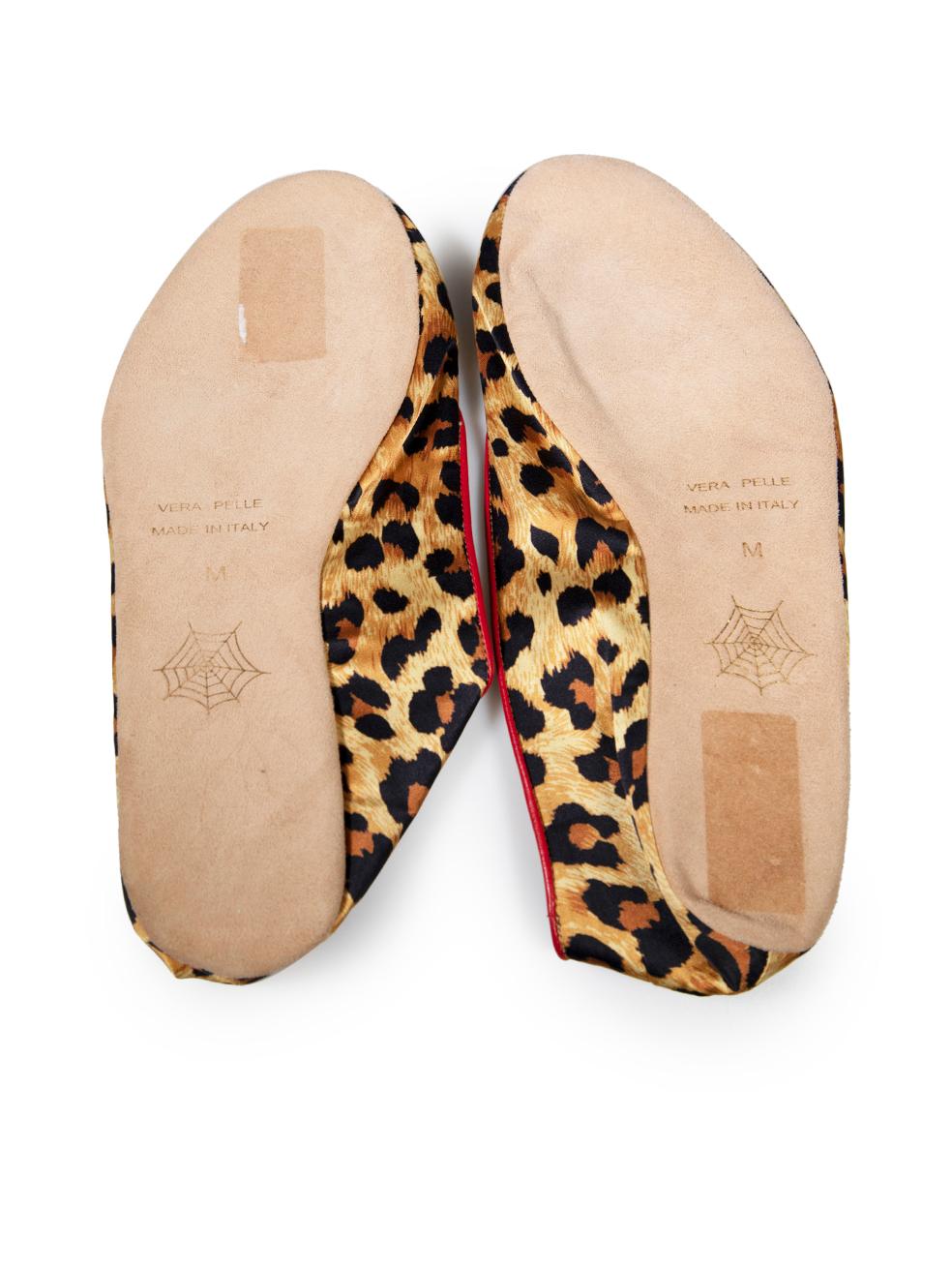 Women's Charlotte Olympia Brown Leopard Print Kitty Flats Size IT 39 For Sale