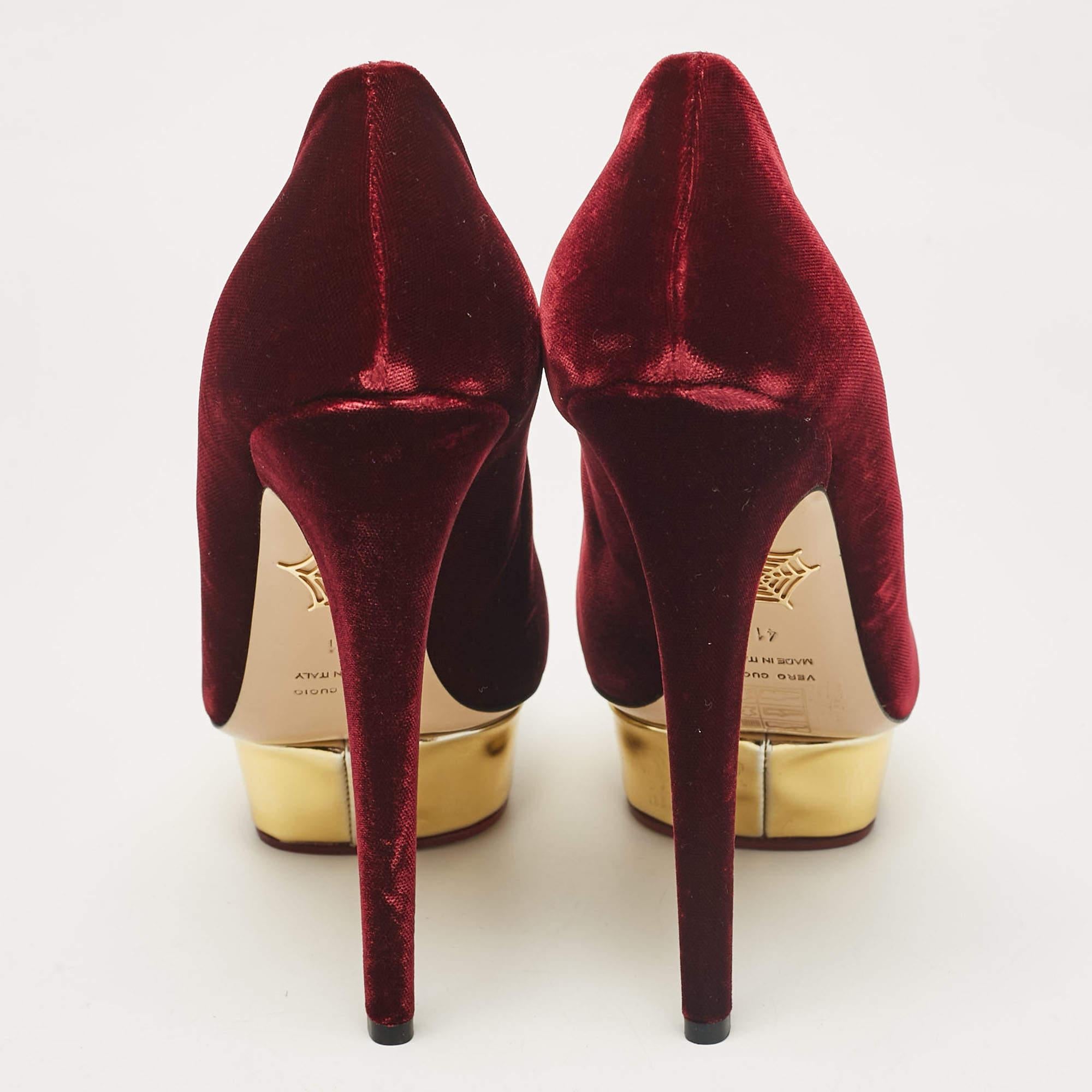 De las mujeres Charlotte Olympia Bombas de plataforma Dolly de terciopelo burdeos Talla 41 en venta
