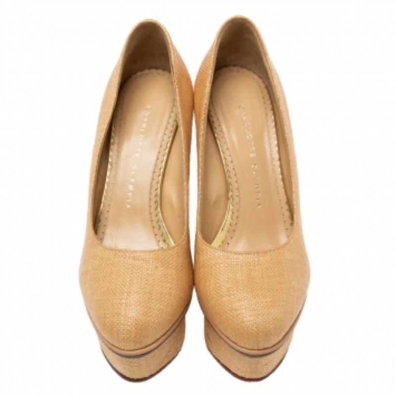 Charlotte Olympia Cream Yellow Raffia Carmen Wedge Platform Pumps Size 37 In Good Condition For Sale In Dubai, Al Qouz 2