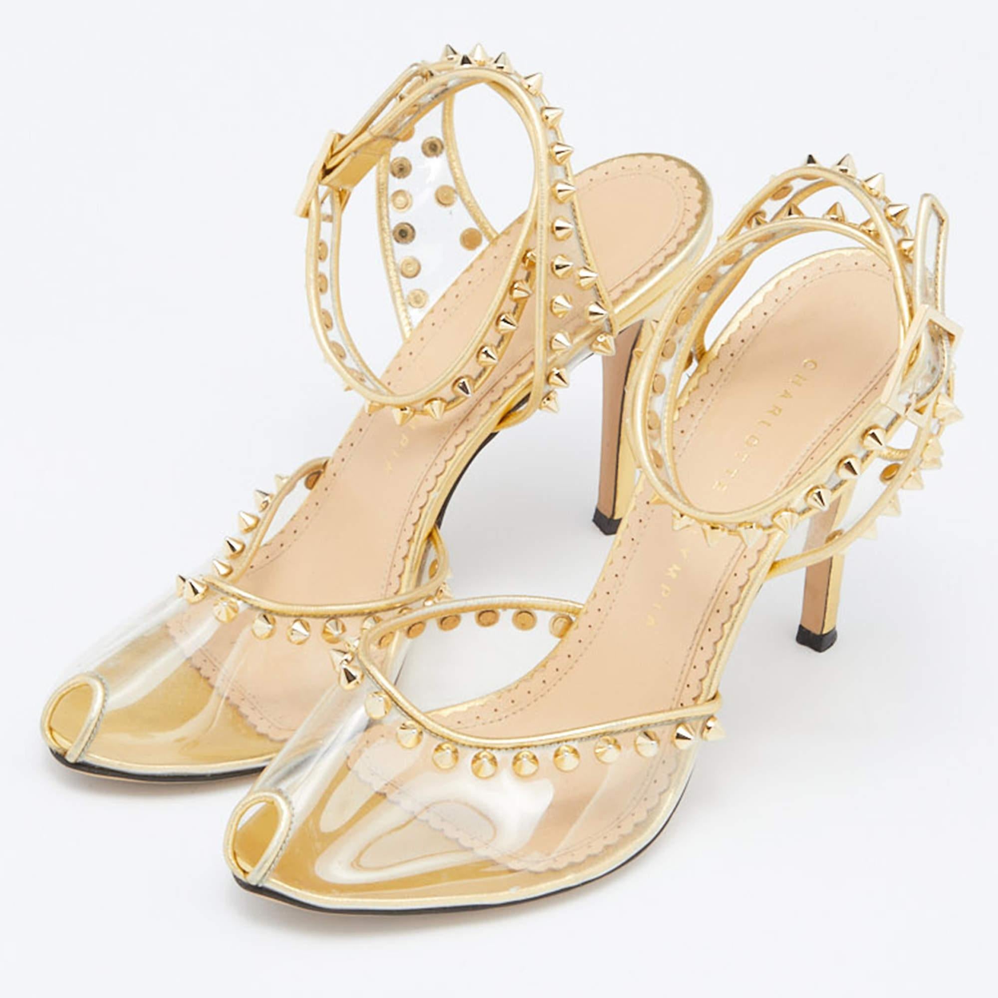 These sandals will frame your feet in an elegant manner. Crafted from quality materials  they display a classy design and comfortable insoles.