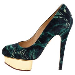 Charlotte Olympia Green Printed Velvet Dolly Platform Pumps Size 36
