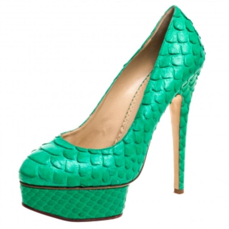 Charlotte Olympia Green Python Leather Priscilla Pumps Size 38 For Sale 2