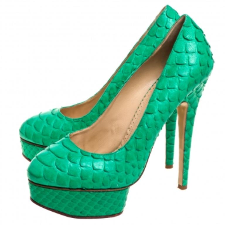 Charlotte Olympia Green Python Leather Priscilla Pumps Size 38 For Sale 3