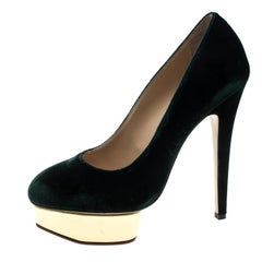 Charlotte Olympia Green Velvet Dolly Platform Pumps Size 40