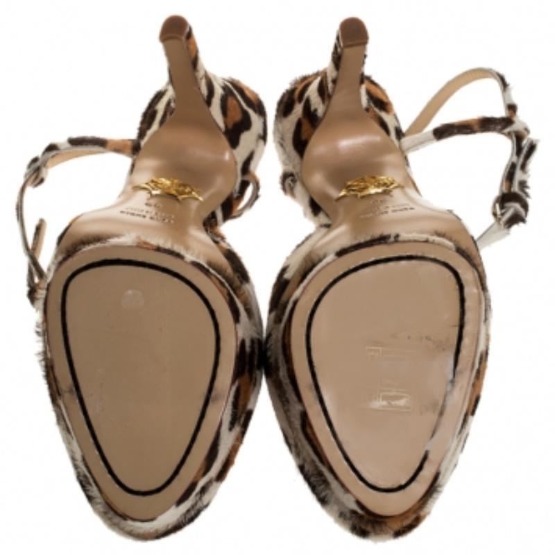 Charlotte Olympia - Sandales à plateforme avec nœud en satin de poils de veau léopard - Taille 39 en vente 3