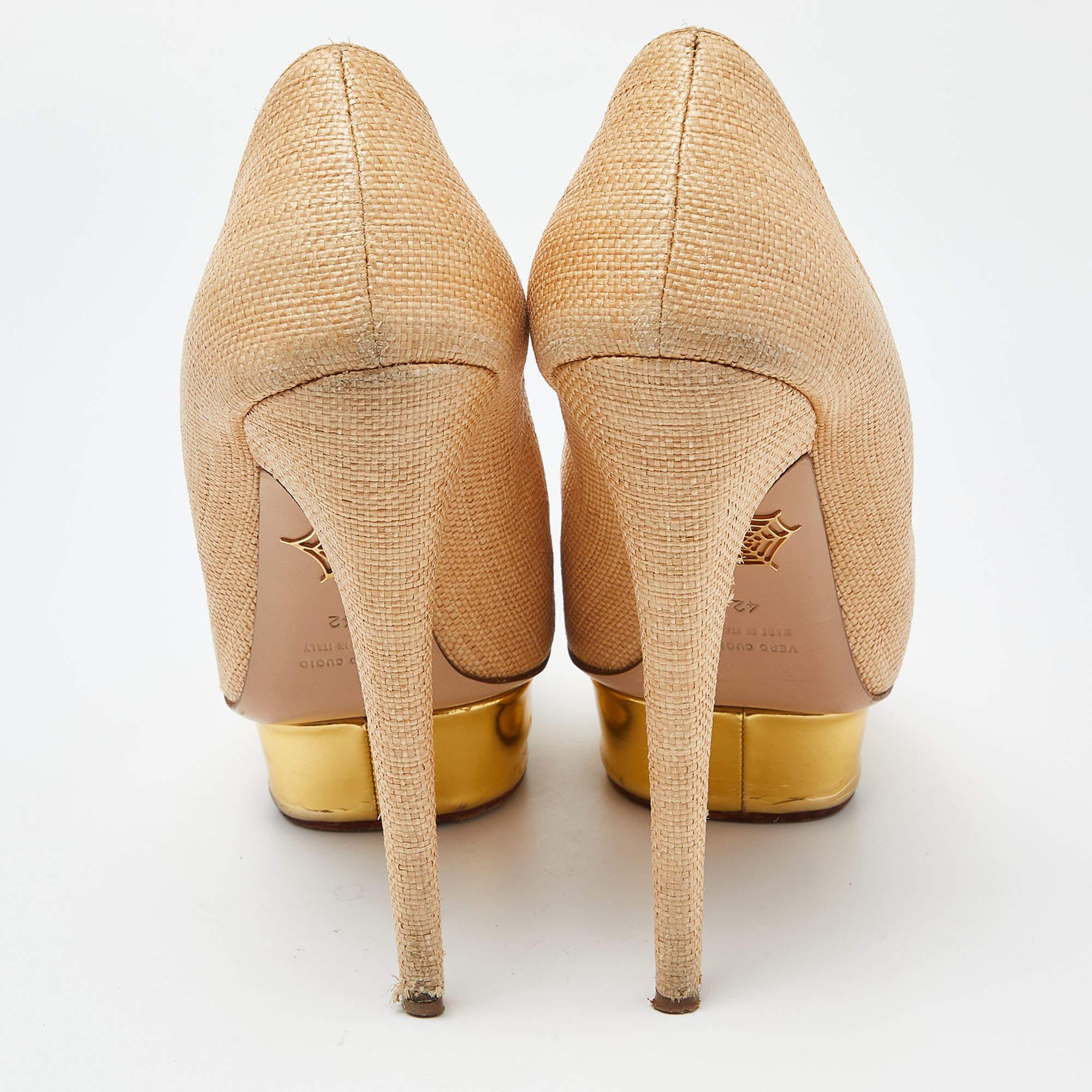 Women's Charlotte Olympia Light Brown Raffia Dolly Pumps Size 42 For Sale