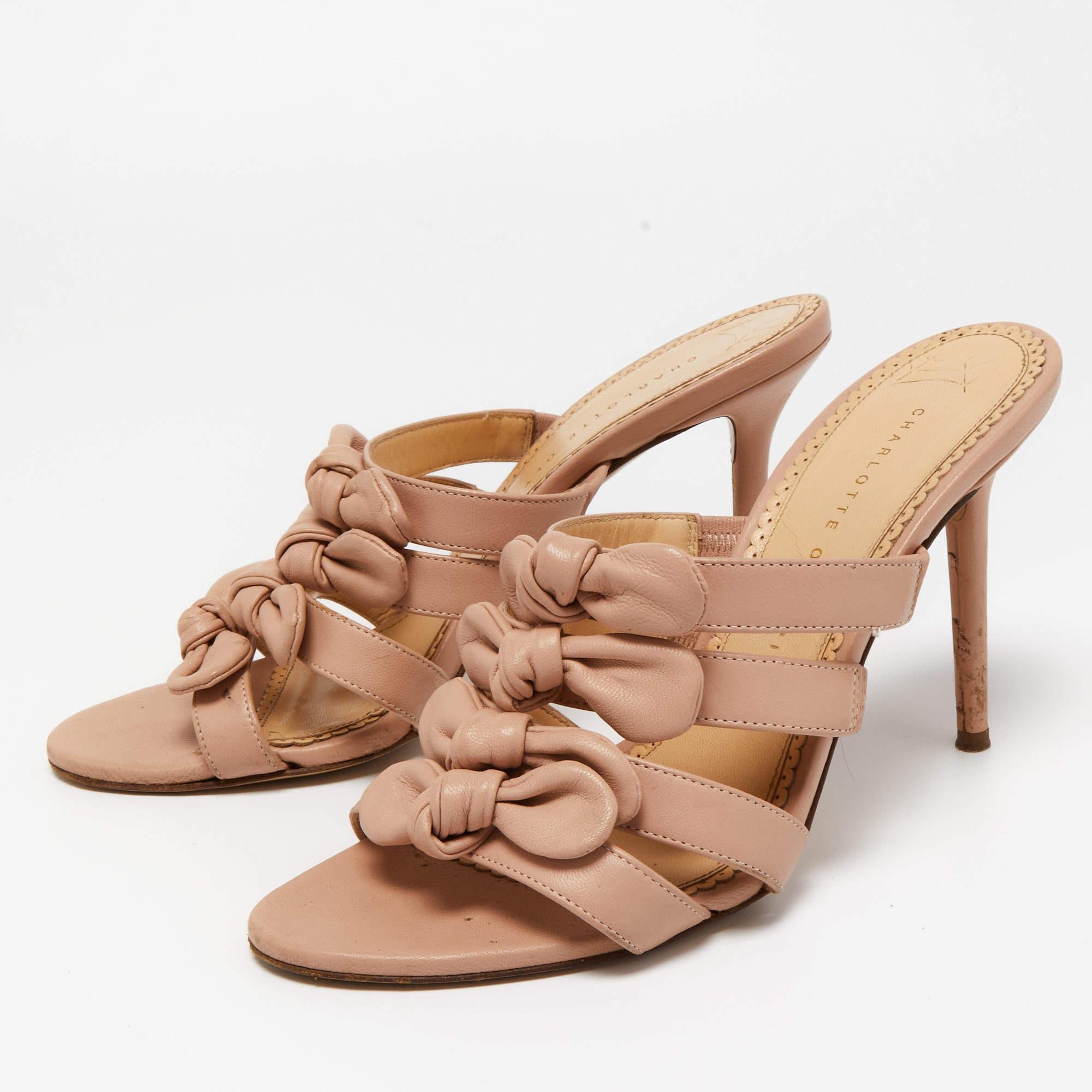 These sandals are chic and constructed with care for a great fit. Crafted from quality materials they are durable easy to style and fabulous with comfortable interiors artful designing and beautiful uppers.