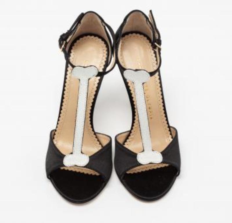 Charlotte Olympia Sandali con cinturino a T in raso monocromatico Taglia 36,5 in vendita 6