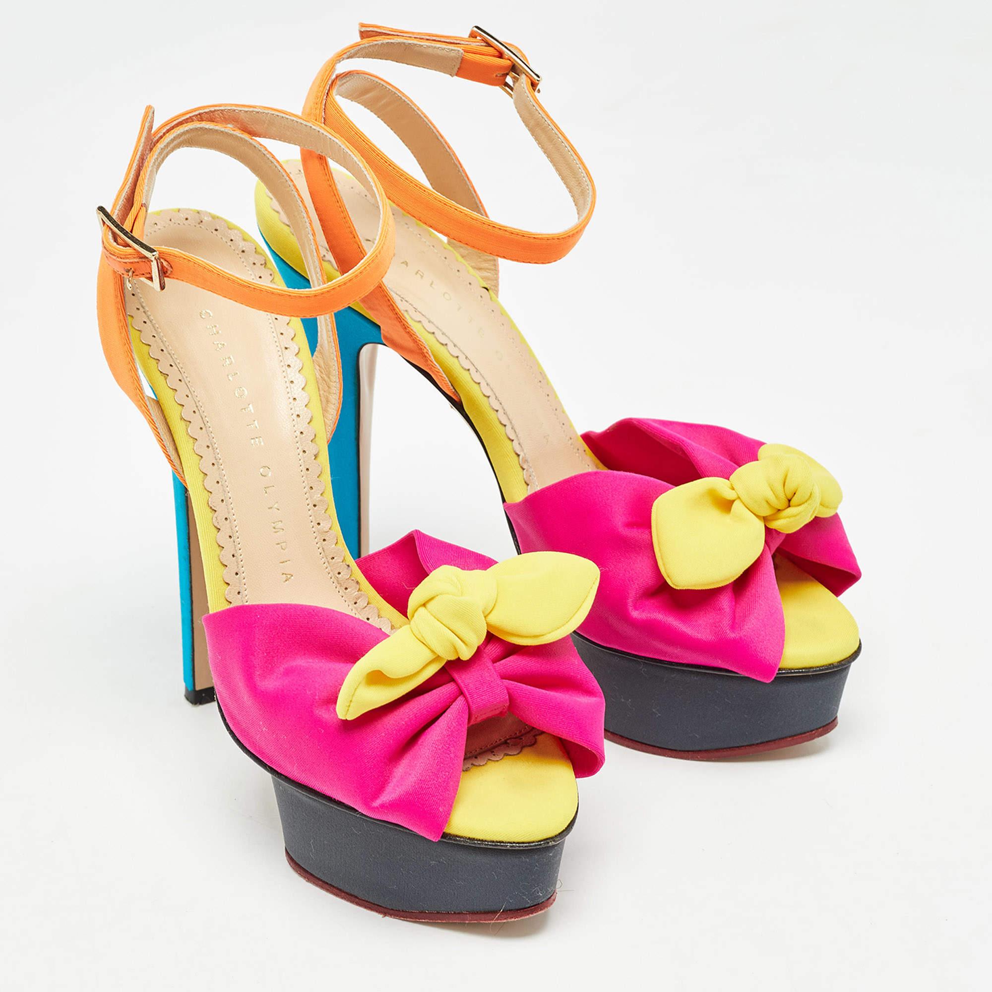 Charlotte Olympia Multicolor Serena Bow Platform Ankle Strap Sandals Size 35 In Good Condition For Sale In Dubai, Al Qouz 2