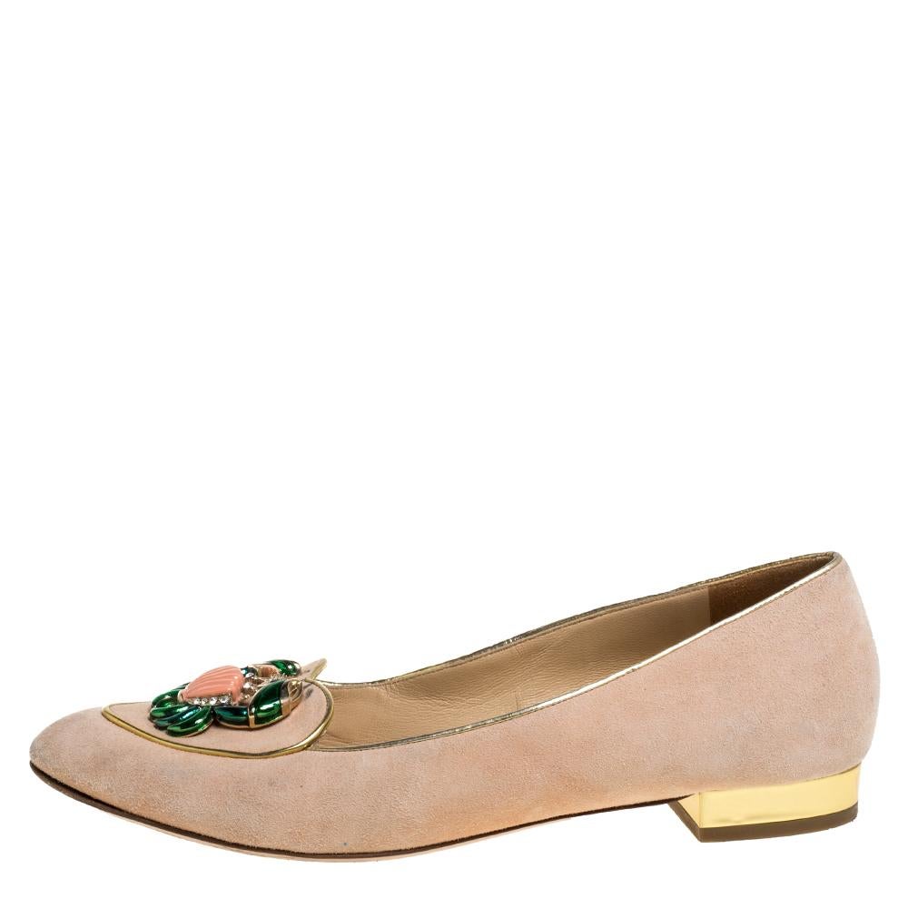 The zodiac Cancer has a crab as its symbol and these ballet flats from Charlotte Olympia Olympia carry these crab motifs on the uppers. They have been crafted from beige suede and styled with round toes and gold-tone hardware detailed heels. They