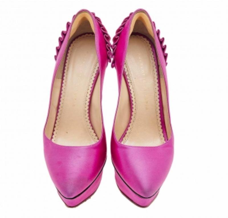 Charlotte Olympia Pink Satin Paloma Fan Pleat Platform Pumps Size 38.5 Rosa en venta
