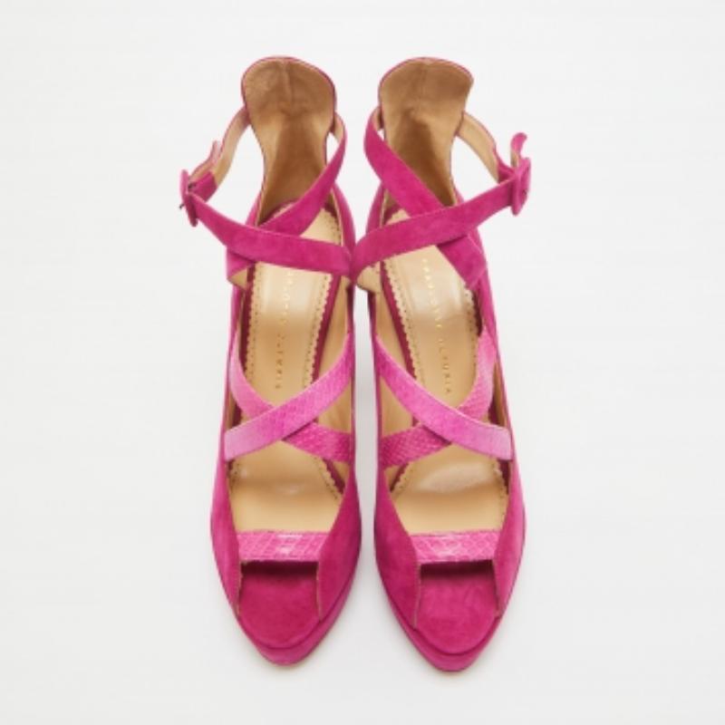 Charlotte Olympia - Escarpins en daim et peau de serpent rose - Taille 41 en vente 2