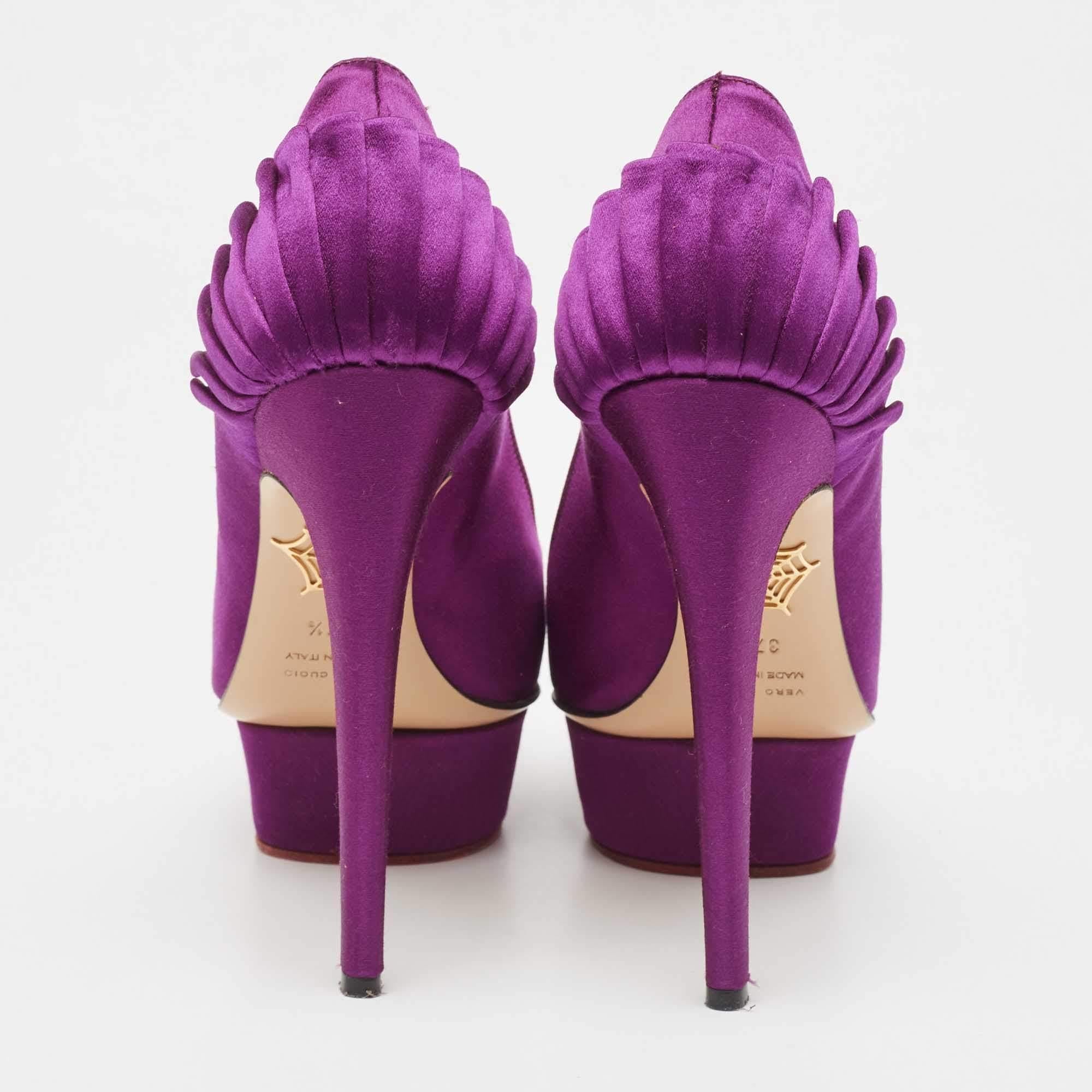 De las mujeres Charlotte Olympia Bombas de plataforma de satén morado Talla 37.5 en venta