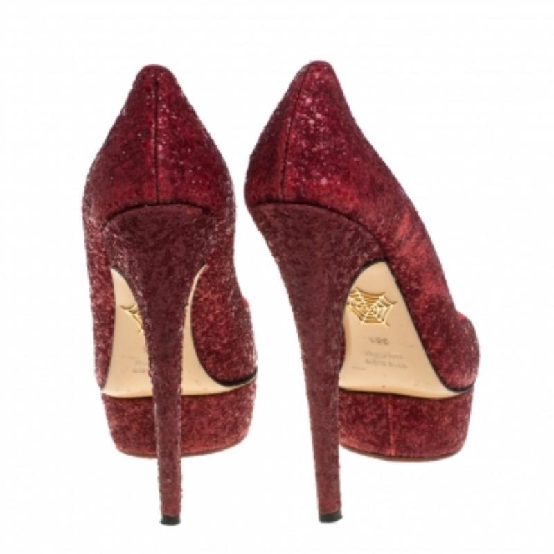 Charlotte Olympia Red Glitter Priscilla Platform Pumps Size 38.5 In Fair Condition For Sale In Dubai, Al Qouz 2