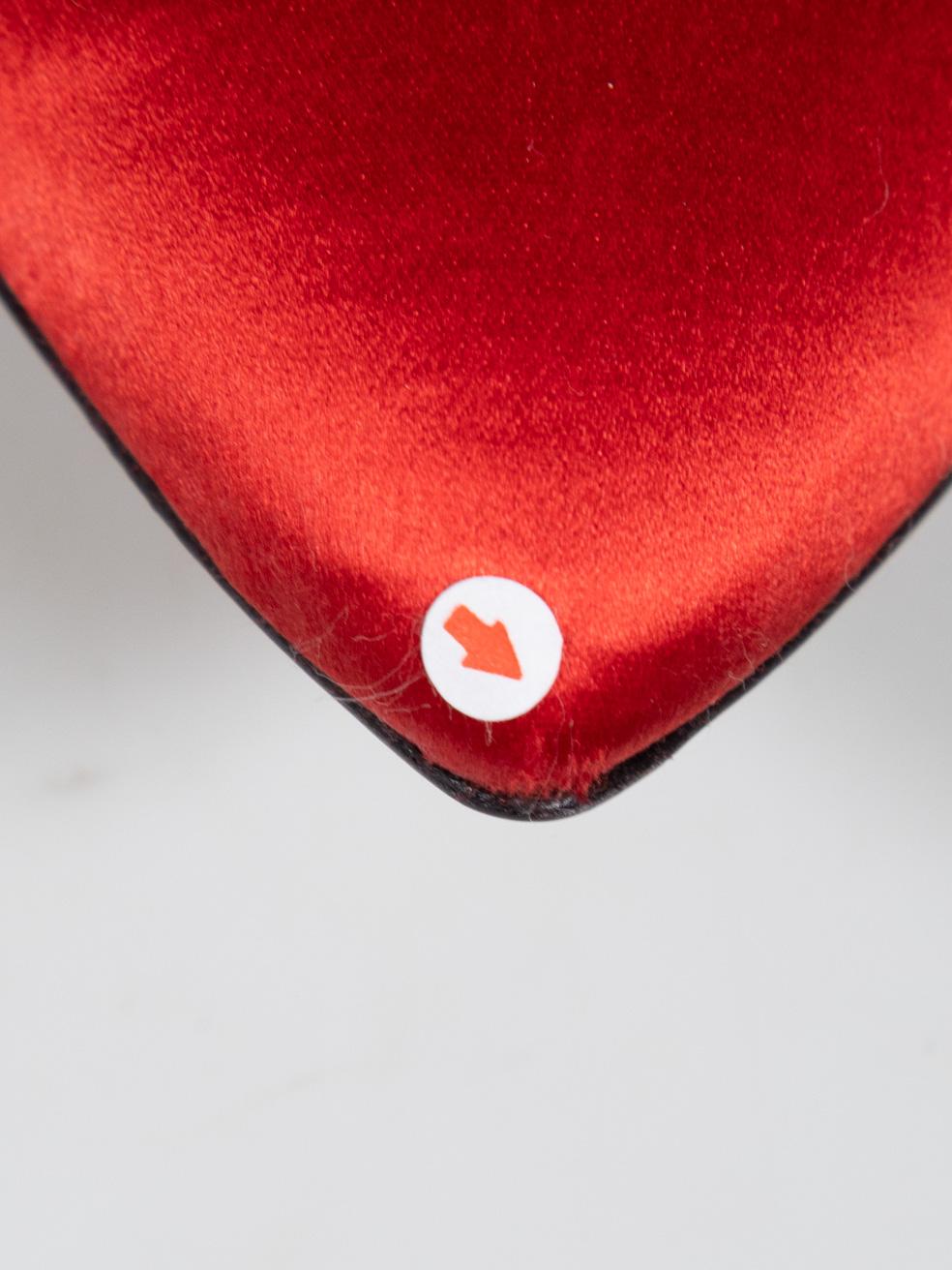 Charlotte Olympia - Talons en satin rouge avec cravate à la cheville - Taille IT 37,5 en vente 4