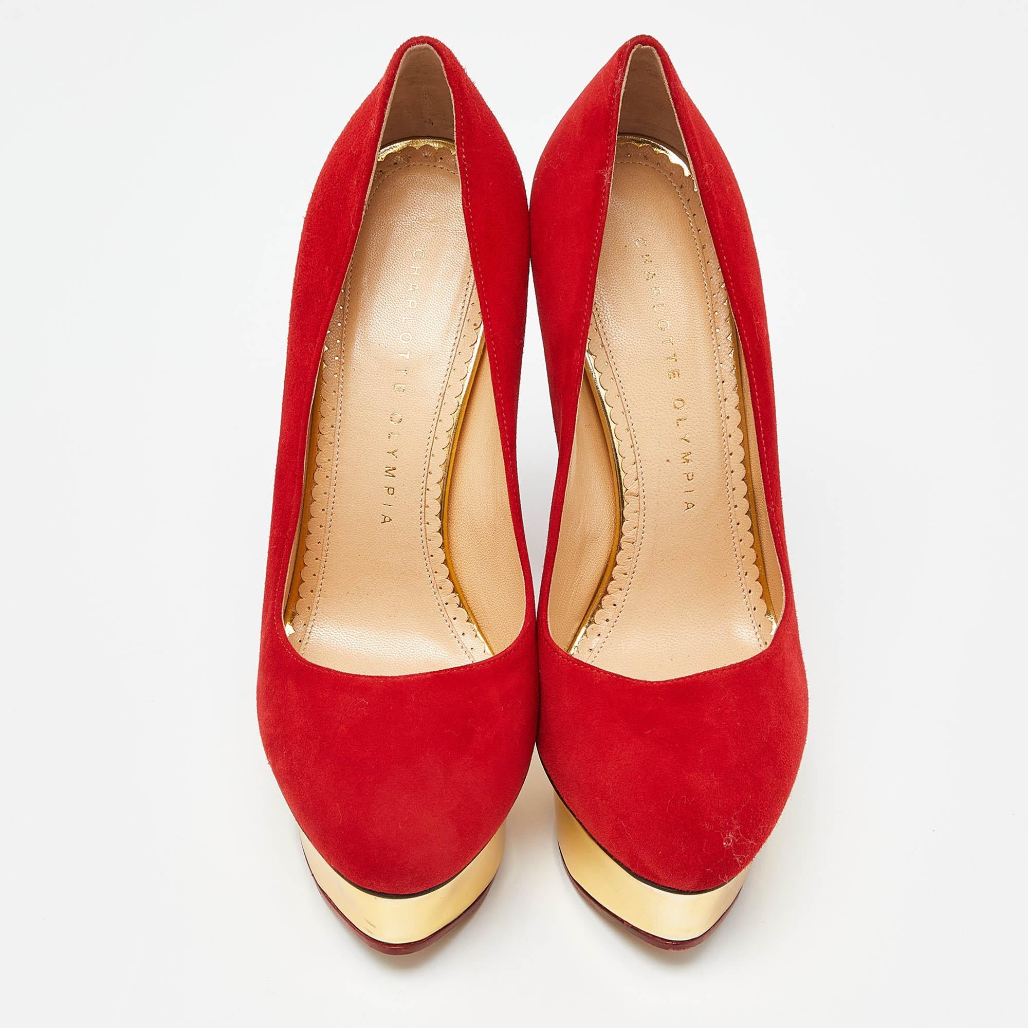 Charlotte Olympia Red Suede Dolly Platform Pumps Size 37 In Good Condition For Sale In Dubai, Al Qouz 2