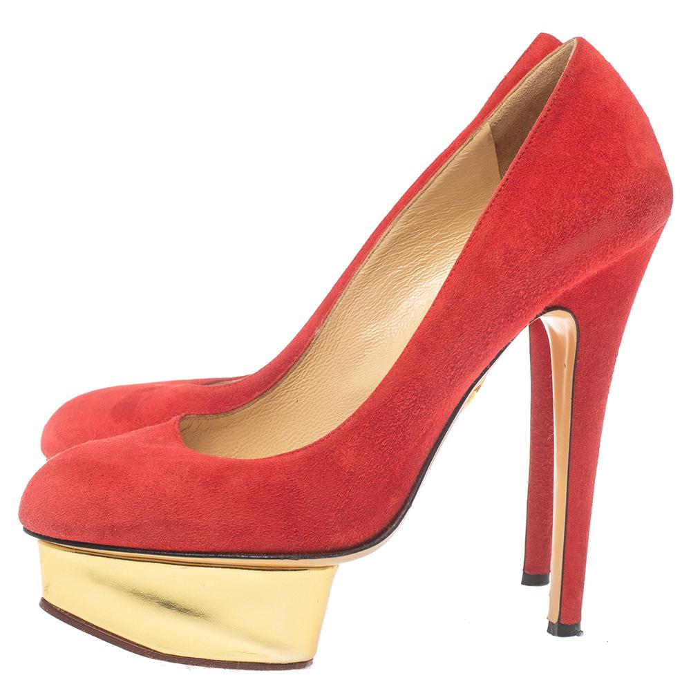 Charlotte Olympia Red Suede Leather Dolly Platform Pumps Size 37.5 In Good Condition For Sale In Dubai, Al Qouz 2