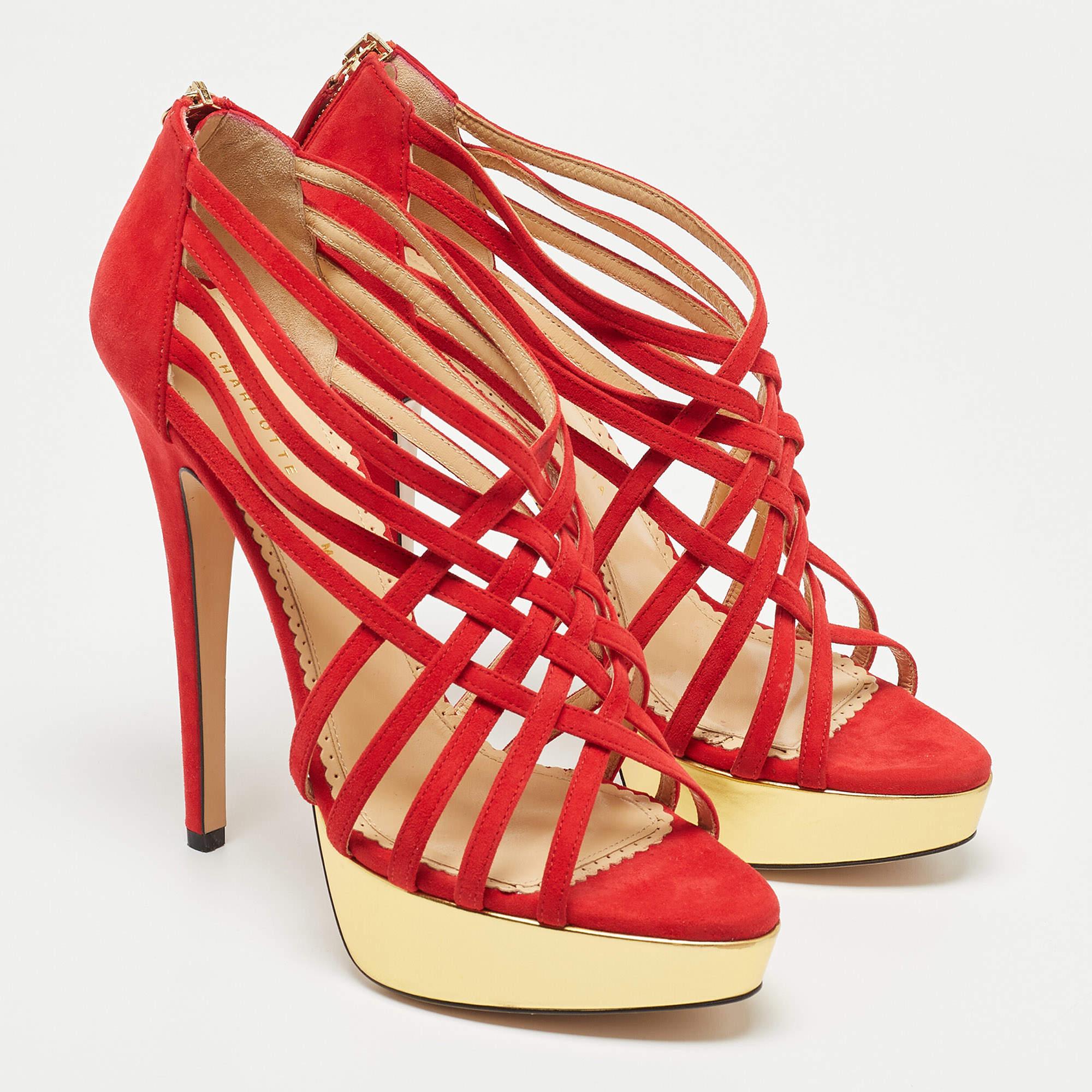 Charlotte Olympia Red Suede Strappy Platform Sandals Size 40 In Excellent Condition For Sale In Dubai, Al Qouz 2