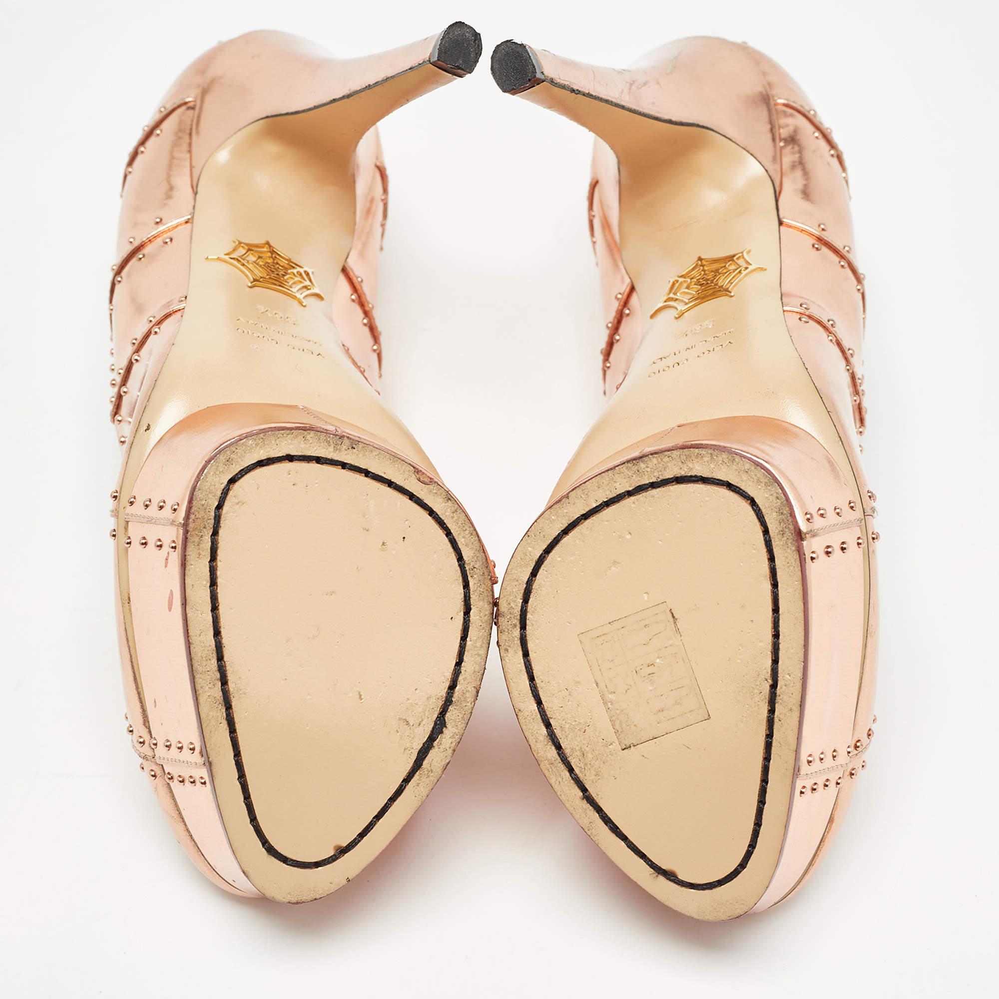 Charlotte Olympia Rose Gold Leather Studded Platform Pumps Size 38.5 For Sale 2