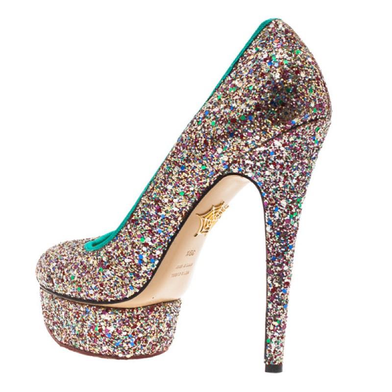 Charlotte Olympia Silver Glitter Priscilla Platform Pumps Size 39.5 In Excellent Condition In Dubai, Al Qouz 2