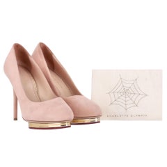 Charlotte Olympia Wildlederpumps mit goldenem Plateau