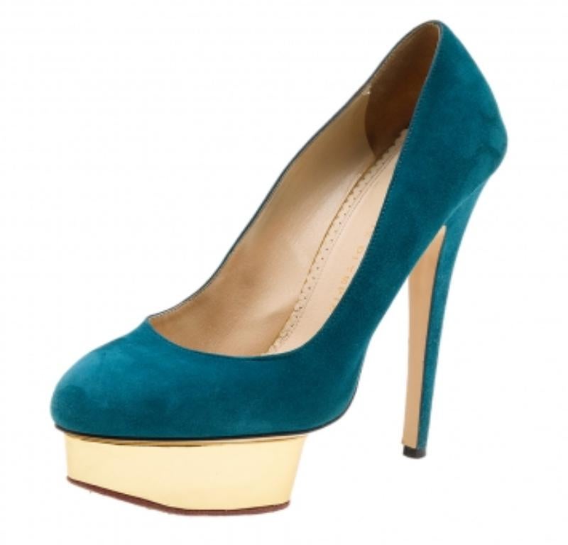 Charlotte Olympia - Pumps con piattaforma Dolly in pelle scamosciata blu alzavola - taglia 39 In condizioni buone in vendita a Dubai, Al Qouz 2