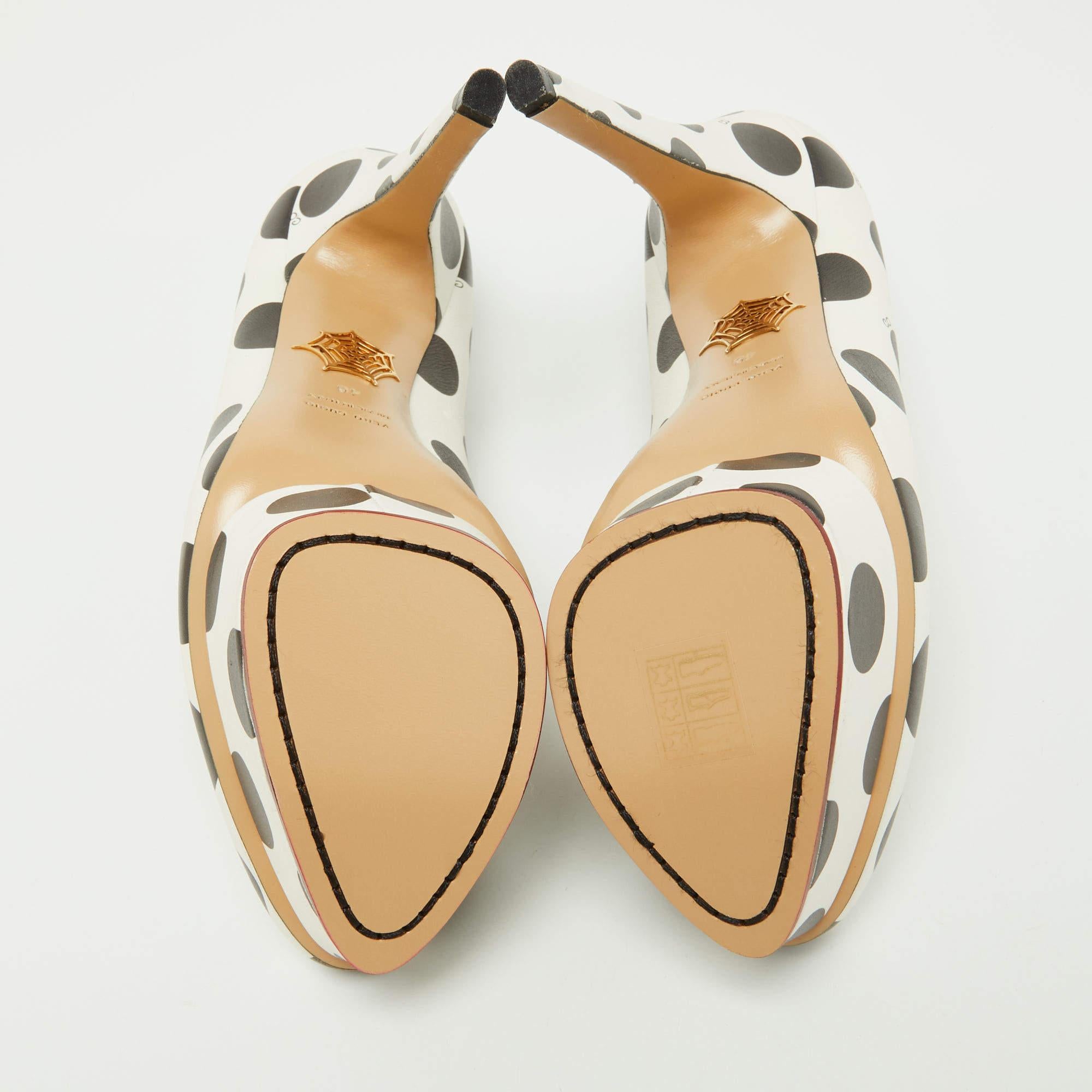 Charlotte Olympia, plateforme Dolly blanche/noire à pois, taille 40 en vente 1