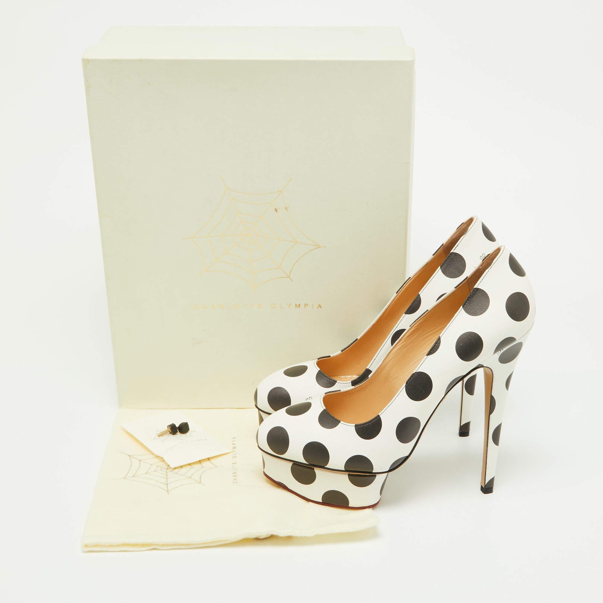 Charlotte Olympia, plateforme Dolly blanche/noire à pois, taille 40 en vente 4