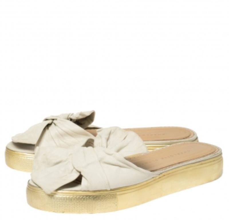 Charlotte Olympia White Leather Knotted Bow Slides Size 36 For Sale 2
