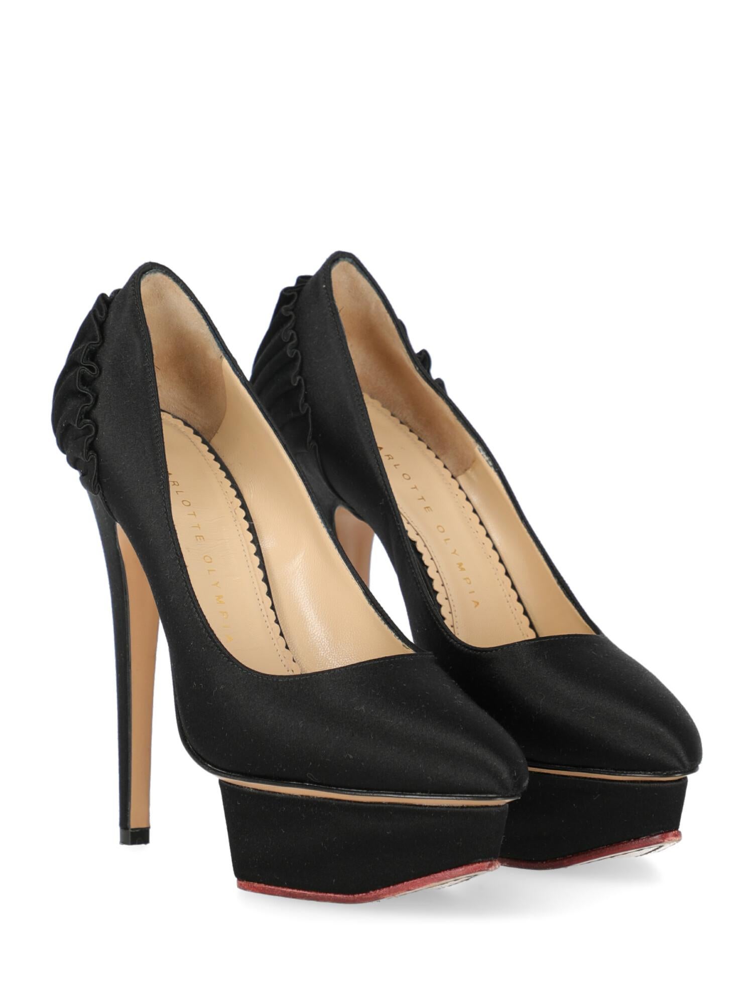 Shoe, fabric, solid color, internal logo, round toe, leather insole, tapered heel, high heel

Includes:
- Dust bag

Product Condition: Very Good
Sole: visible sign of use. Upper: slightly visible wrinkle. Insole: visible wrinkling, negligible