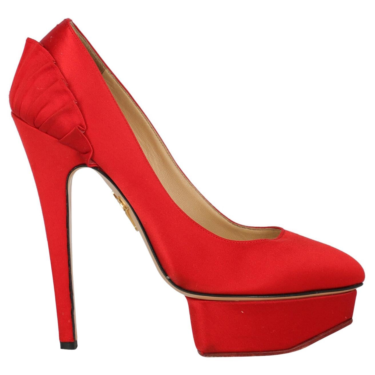 Charlotte Olympia Woman Pumps Red Fabric IT 36 For Sale
