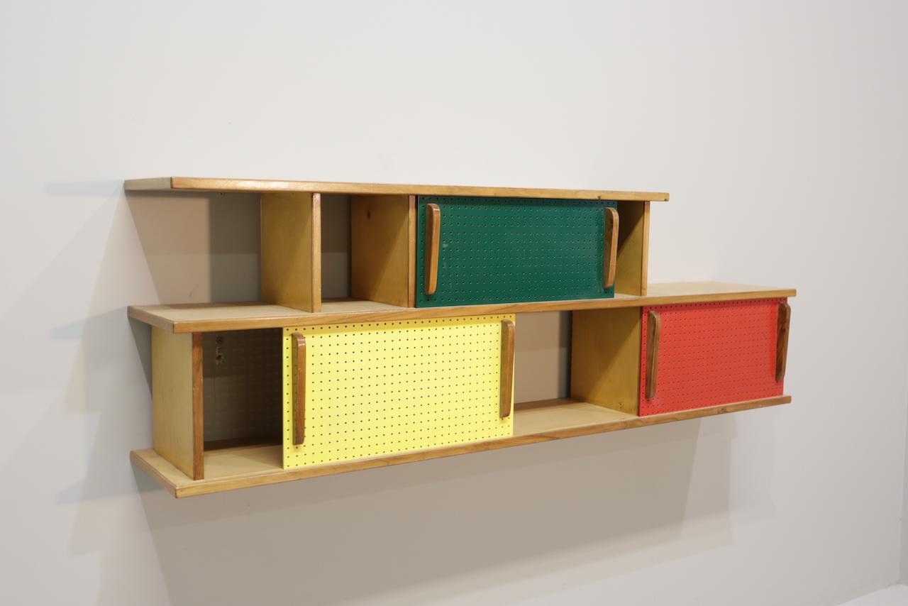 Librería colgante Charlotte Perriand años 50 Mid-20th Century en venta