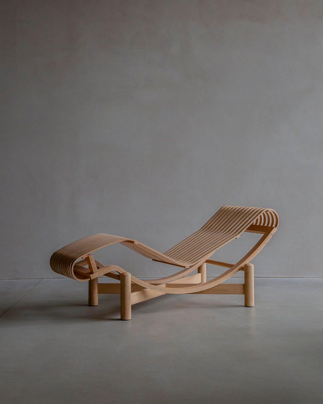 Mid-Century Modern Charlotte Perriand - 522 Tokyo Lounge Chair - Circa 2011 - Cassina 1st edition