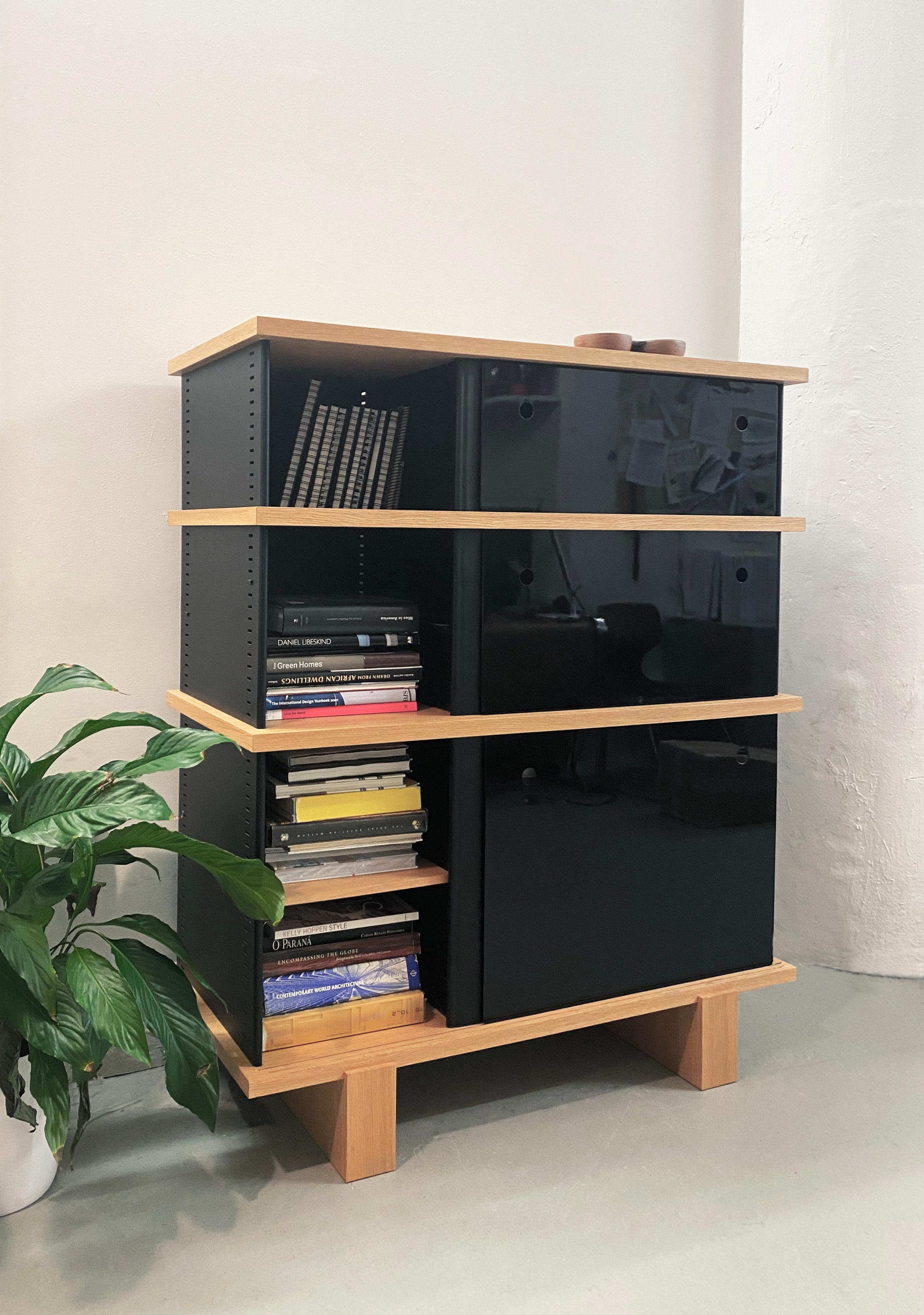 Modern Charlotte Perriand, 526 Nuage A0 Bookcases, Natural Oak and Black Aluminum For Sale