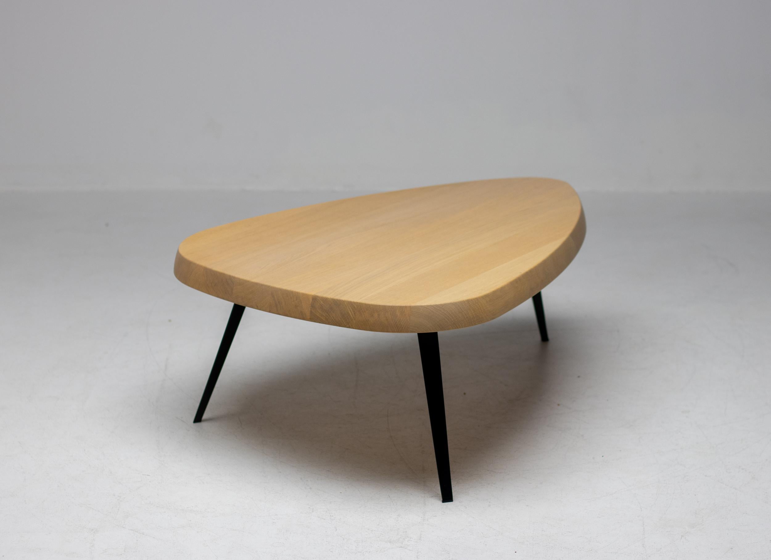 Charlotte Perriand 527 Mexique Table 1
