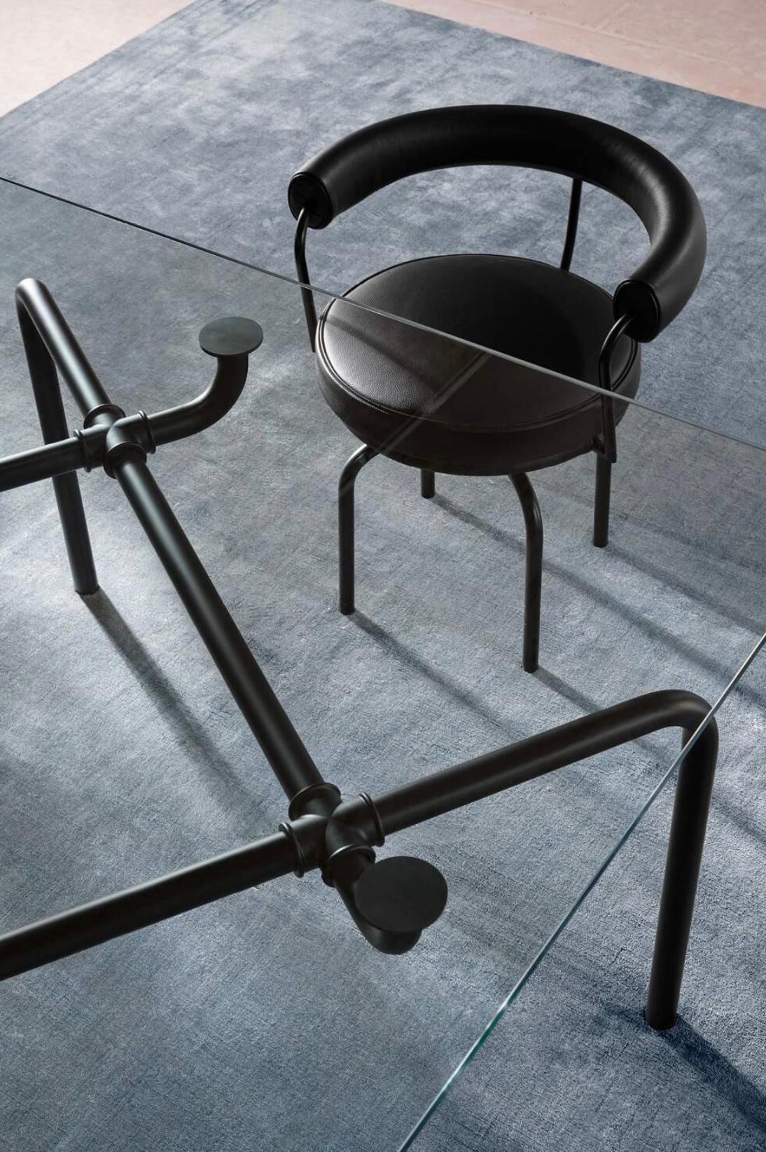 Charlotte Perriand 7 Fauteuil Tournant, Durable Chair For Cassina en venta 1
