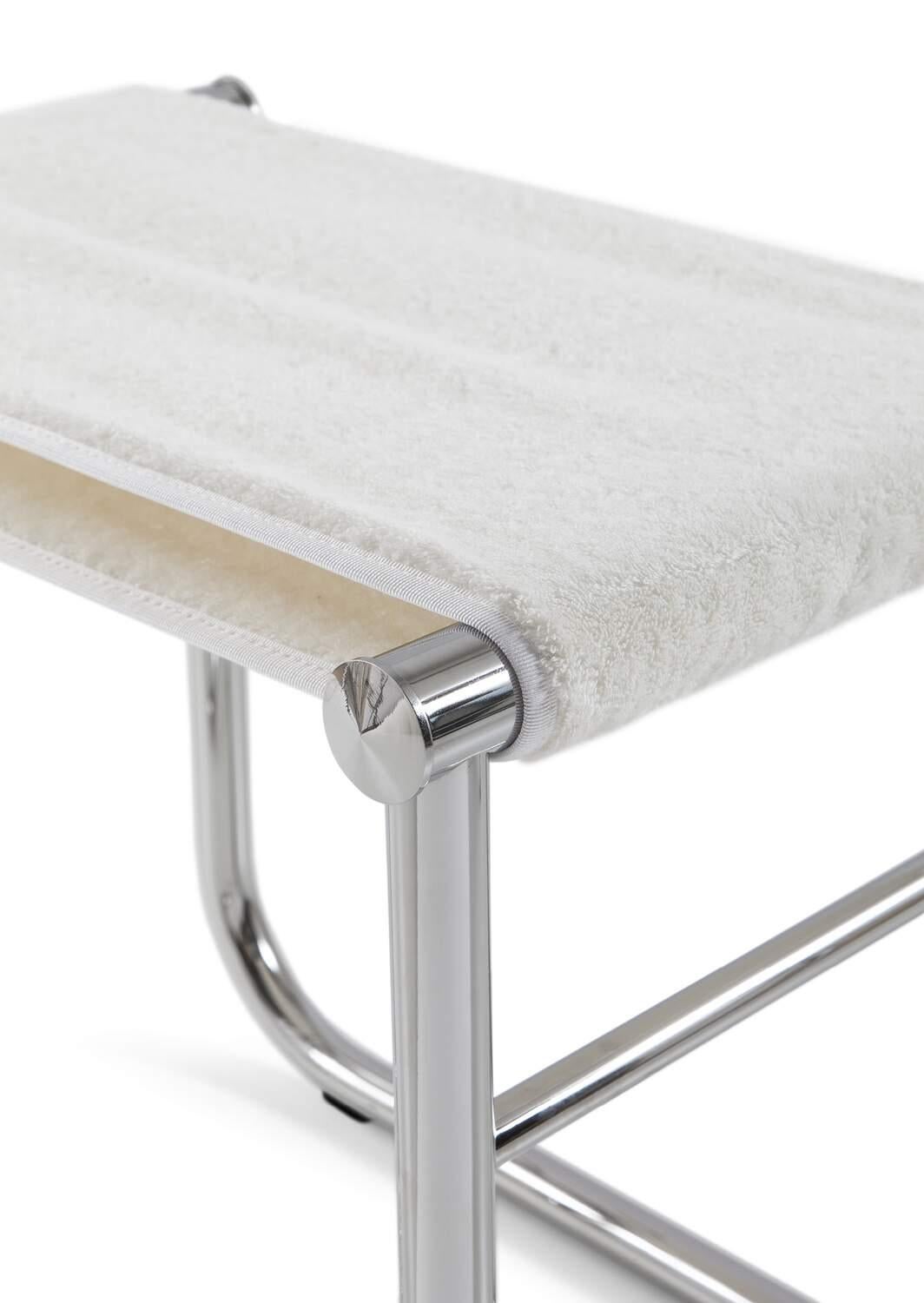 Charlotte Perriand 9 Tabouret de Sale de Bains für Cassina (Moderne der Mitte des Jahrhunderts) im Angebot