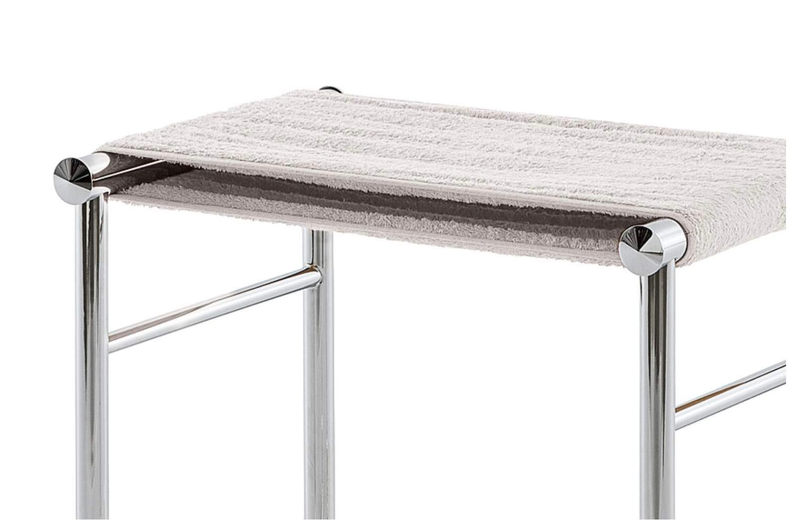 Charlotte Perriand 9 Tabouret de Sale de Bains für Cassina im Angebot 1